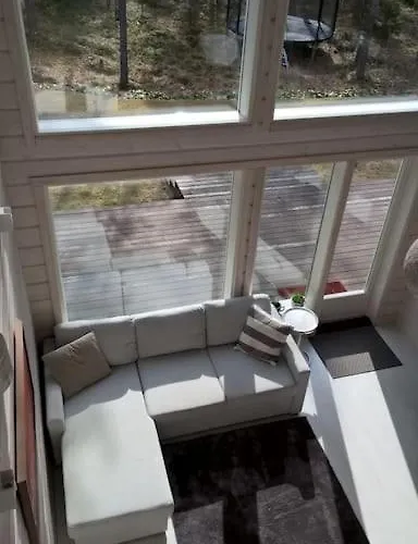 Omakotitalo Vierumaeellae X A House Near Vierumaeki Sports Center