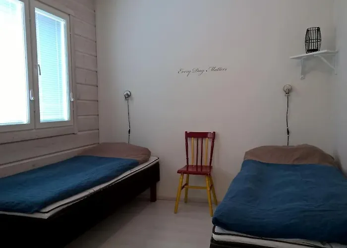 Omakotitalo Vierumaeellae X A House Near Vierumaeki Sports Center 别墅 *